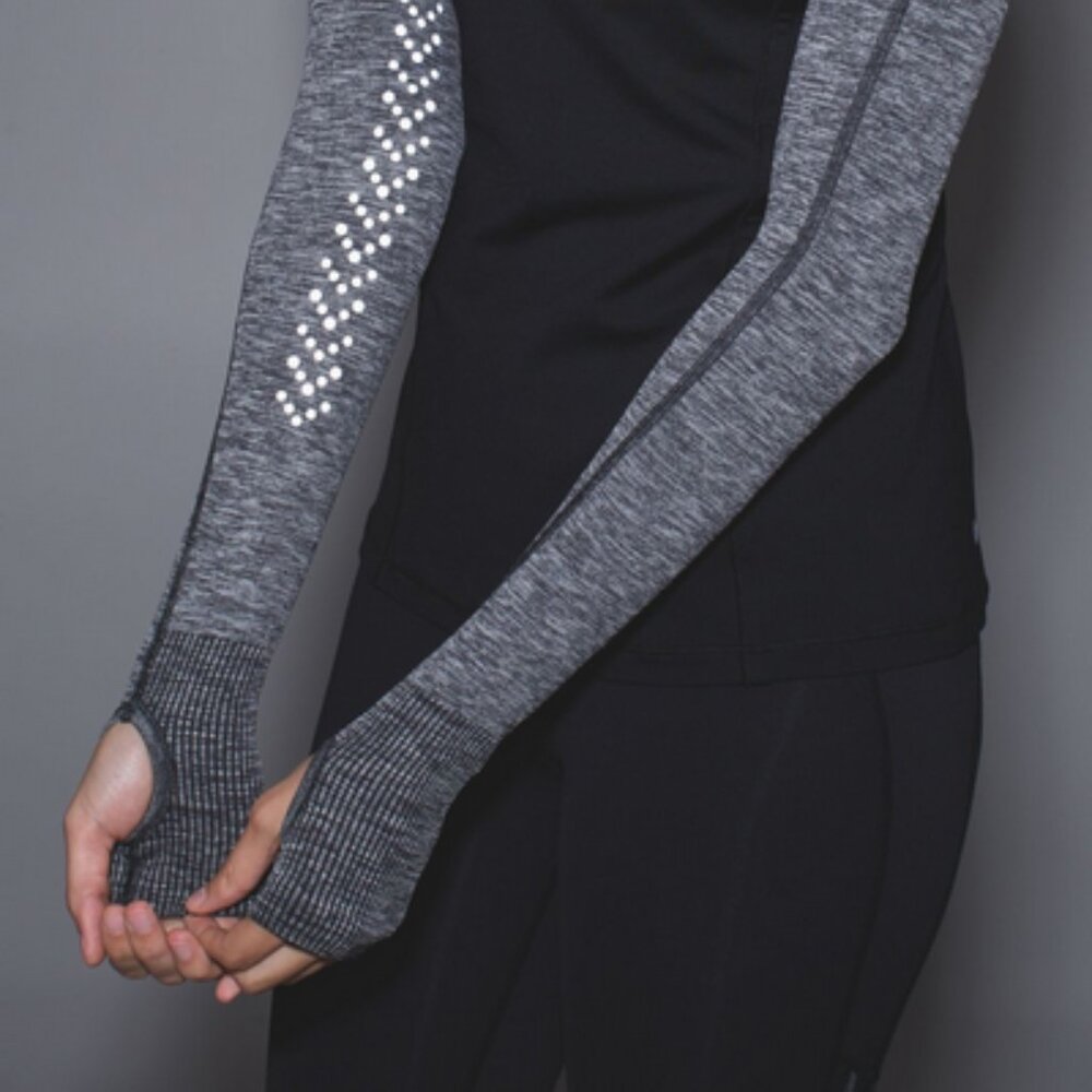 Lululemon Swiftly Arm Warmers